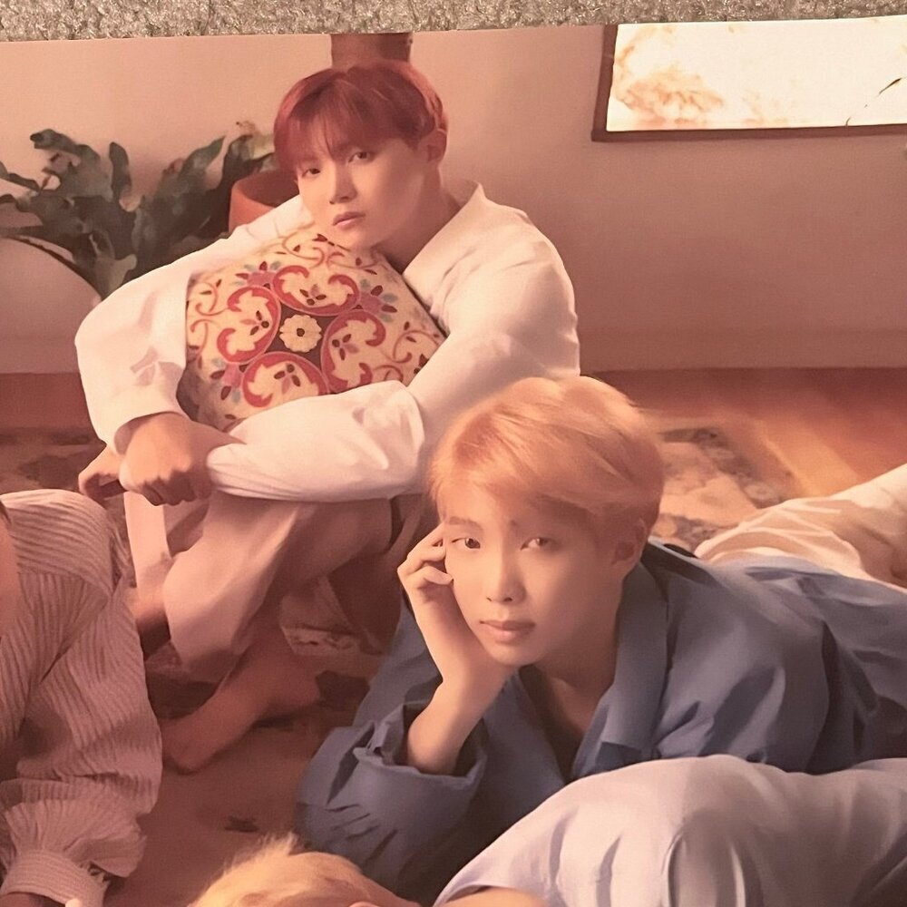 BTS ‘Love Yourself: Her’ Wall Poster - Picture 5 of 11